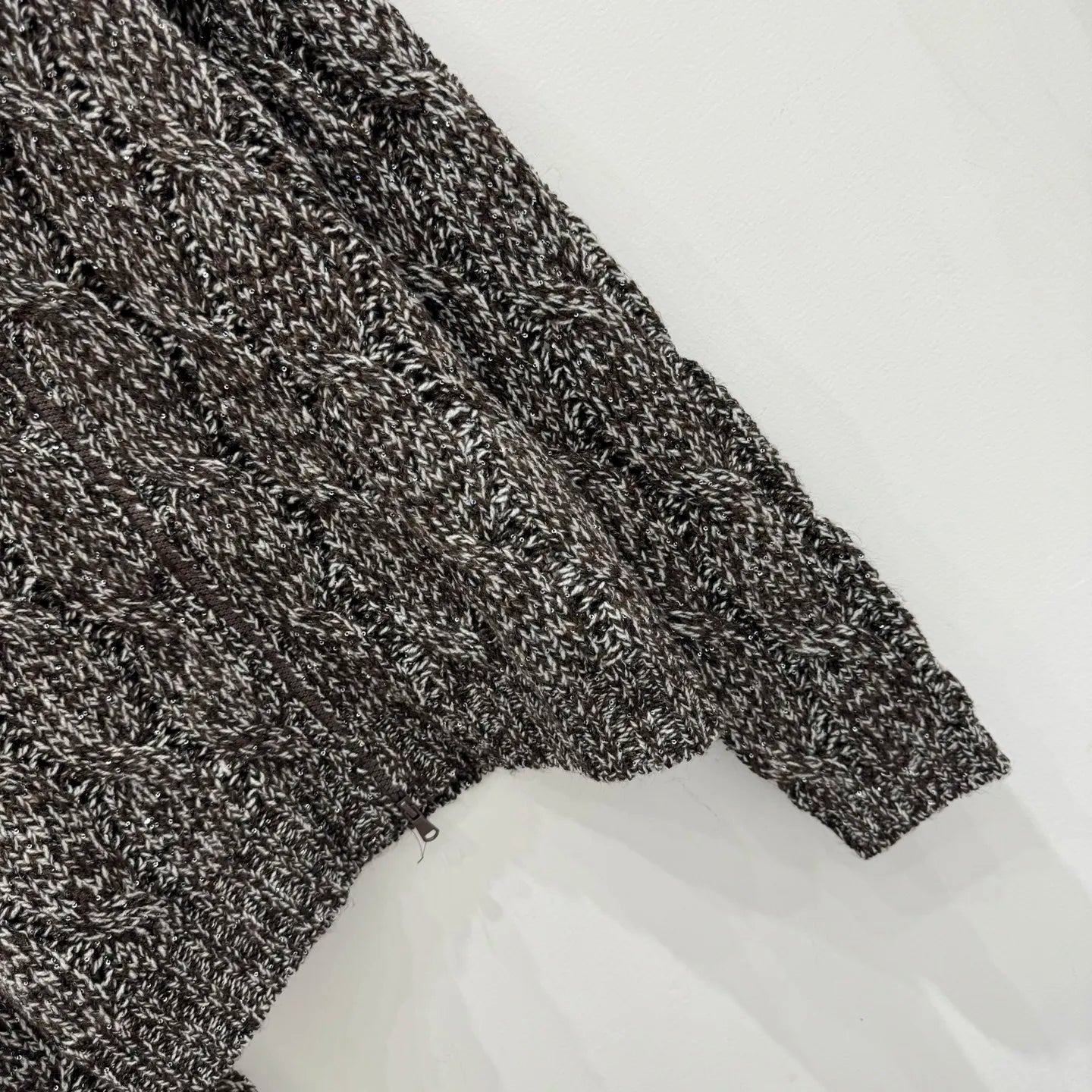 High Quality New Women Long Sleeve Sequin Zipper Knitted Cardigan Tops Elegant Casual Stand Collar Sweater Chic Luxury Autumn