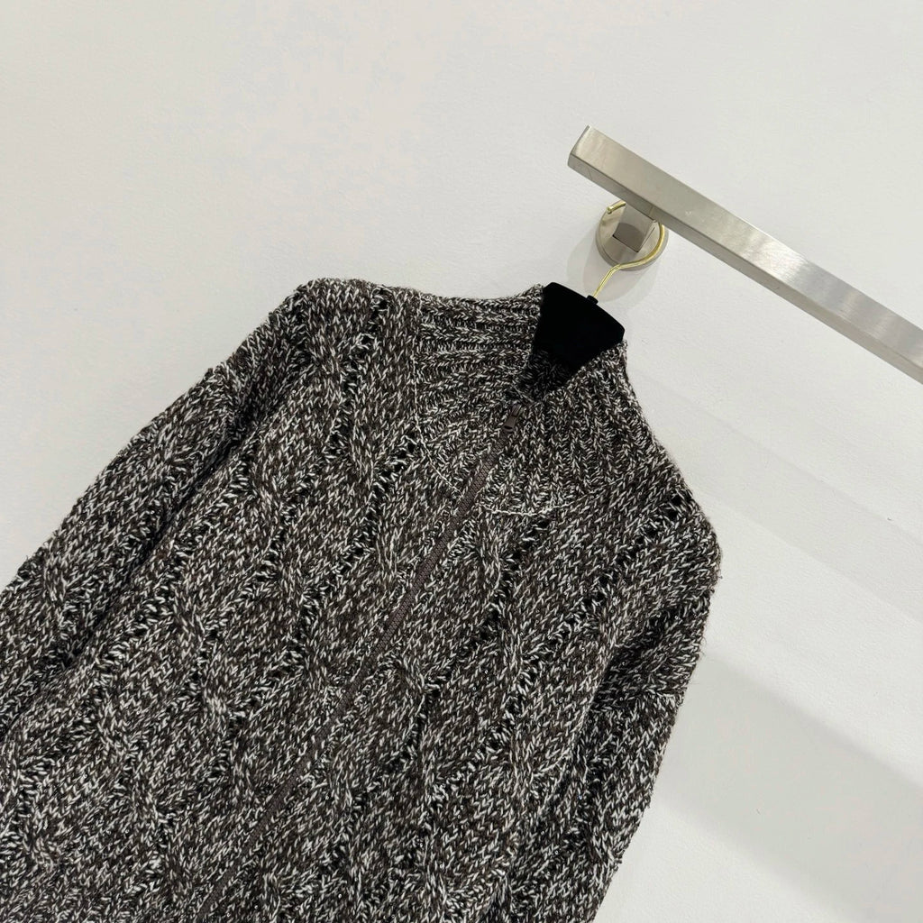 High Quality New Women Long Sleeve Sequin Zipper Knitted Cardigan Tops Elegant Casual Stand Collar Sweater Chic Luxury Autumn