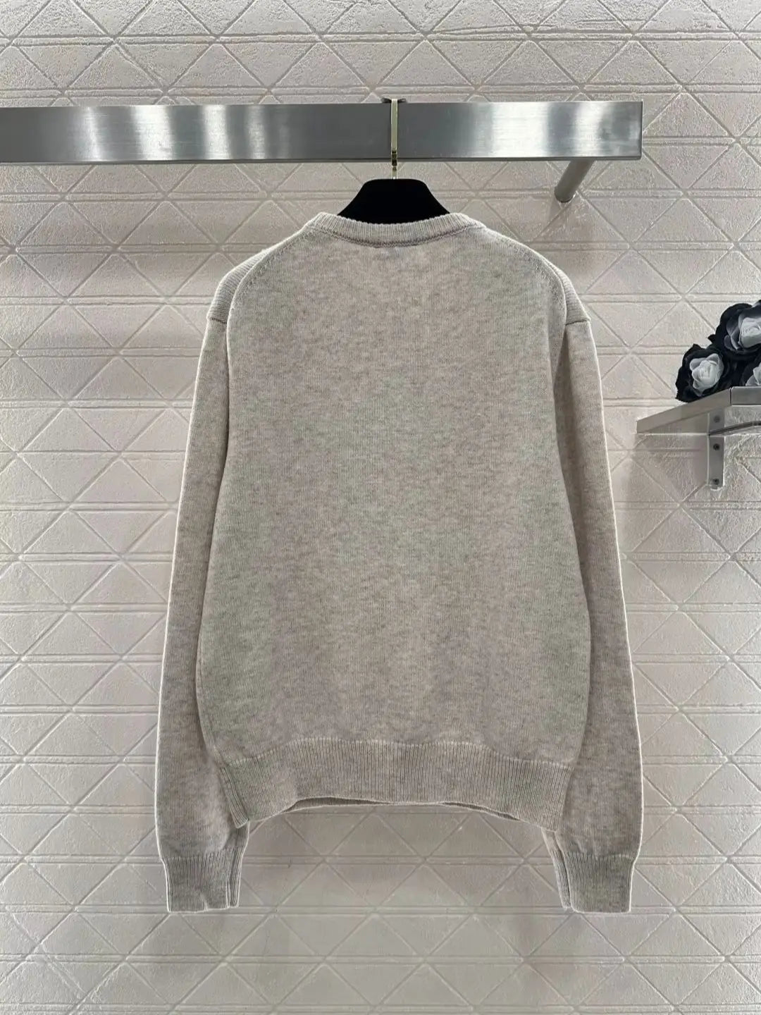 Autumn and Winter 2025 New Casual Women's Clothing Solid Color Women's Cashmere Crew Neck Knitted High-Quality Classic Sweaters
