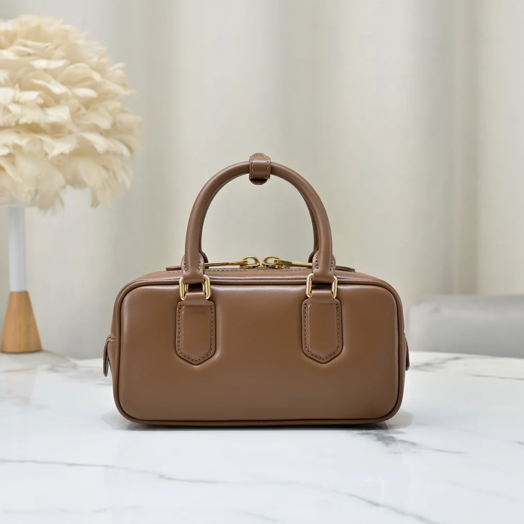 2025 New Premium Imported Calfskin Bowling Bag 22*10.5*7.5CM 344