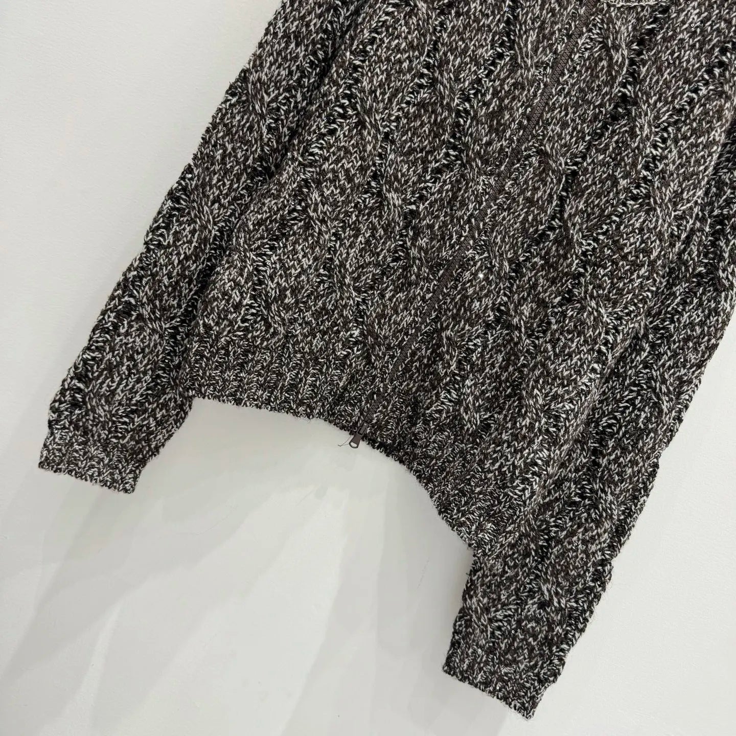 High Quality New Women Long Sleeve Sequin Zipper Knitted Cardigan Tops Elegant Casual Stand Collar Sweater Chic Luxury Autumn
