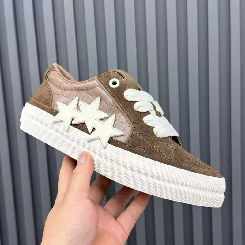 Genuine leather thick soled white shoes for women 2025 new breathable casual board shoes flat sports shoes for men