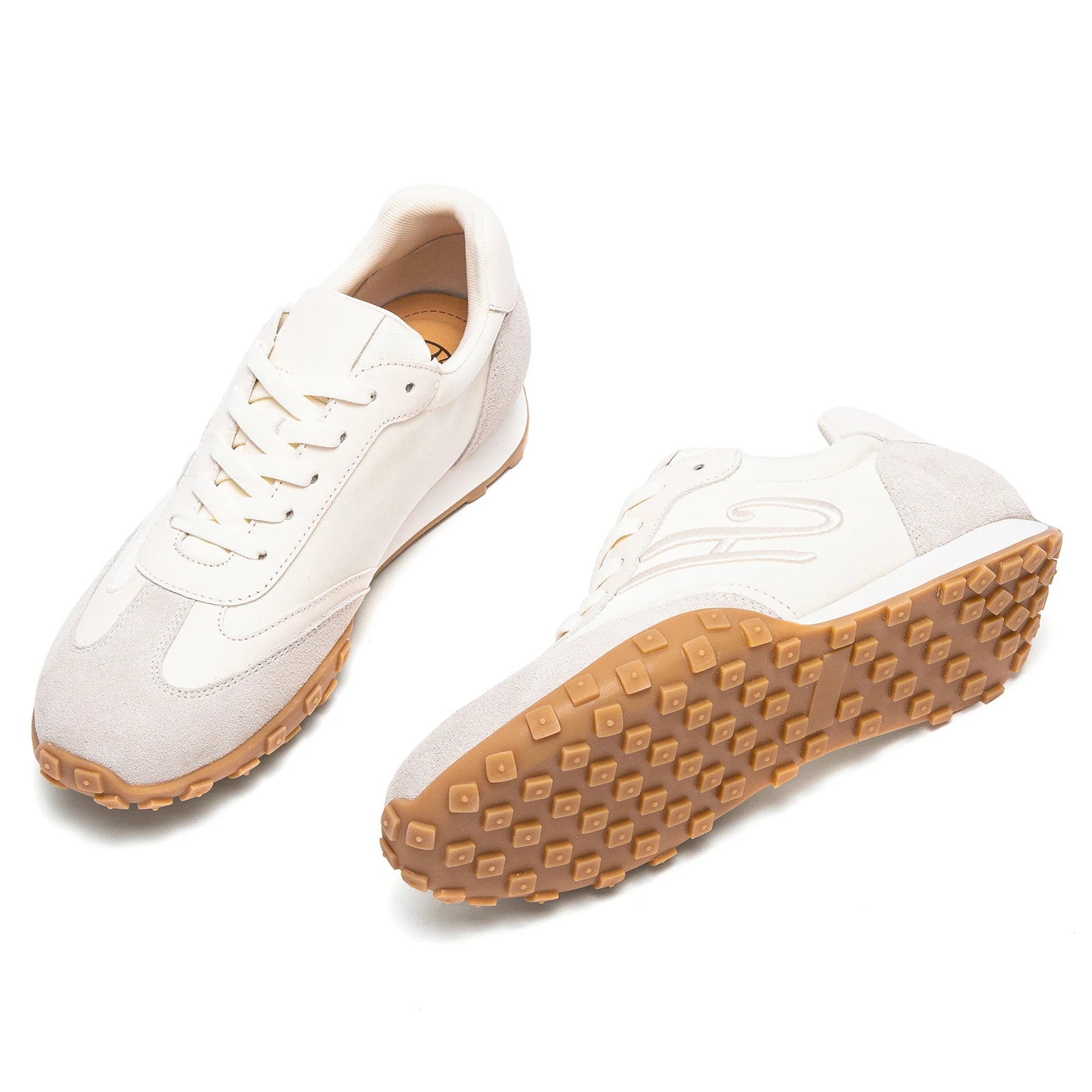 CHCH Women's Vulcanized Shoes 2025 Autumn New Edition Letter Embroidered Apricot Women's Outdoor Walking Shoes