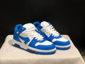 2025 New Retro Couple Sneakers Arrow Design Black White Two-Tone Shock-Absorbing Comfortable Casual Footwear