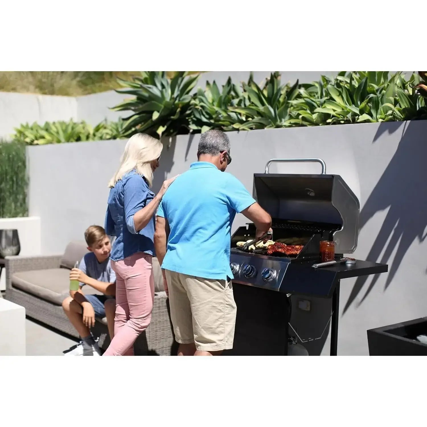 4-Burner Gas Grill, 44,000 BTU Stainless Steel Full Size Propane Grill with Cast Iron Grates, Outdoor Barbecu with Large  Space