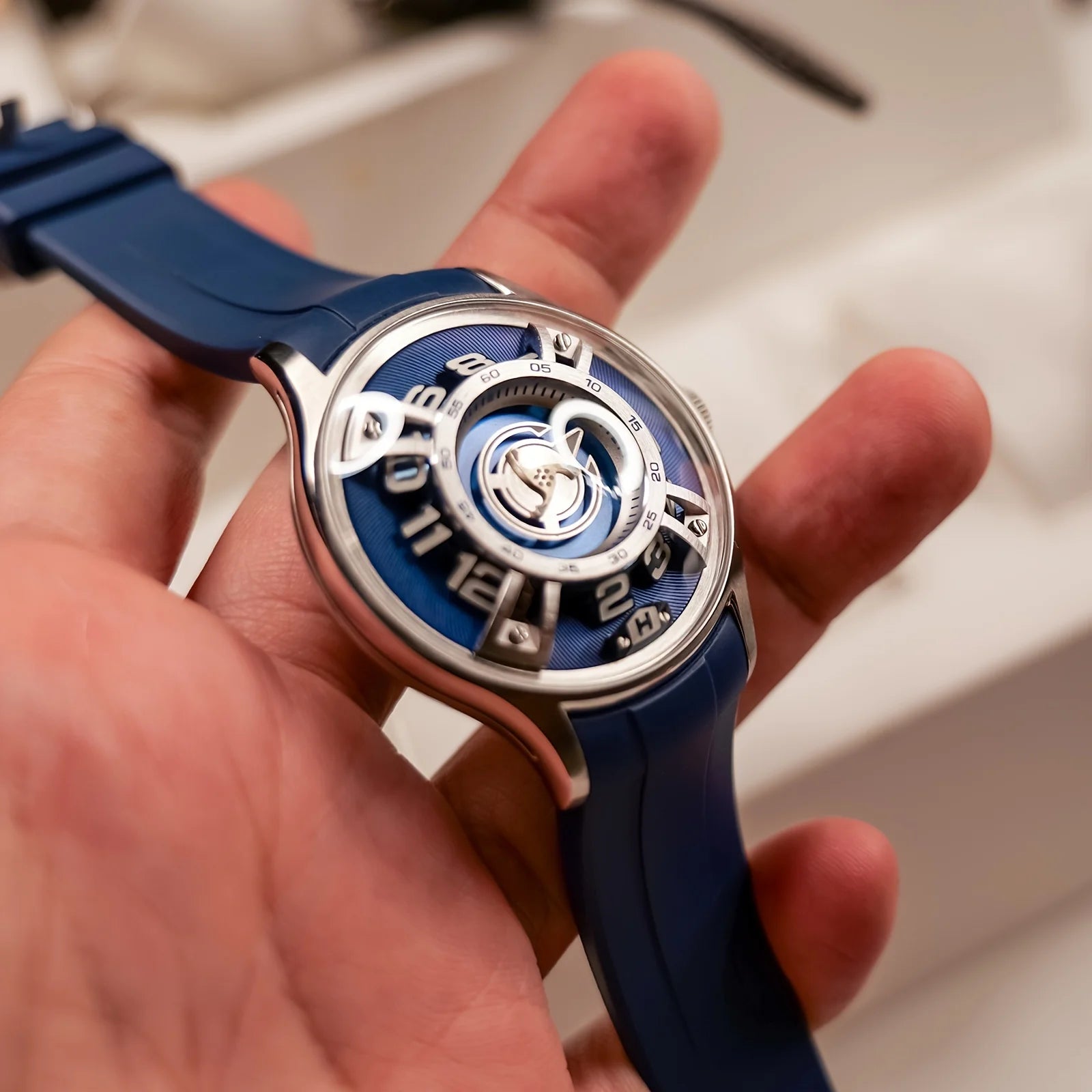 OBLVLO men's mechanical watches, automatic winding mechanical watches, novel and creative men's watches, men's timepieces, uniqu
