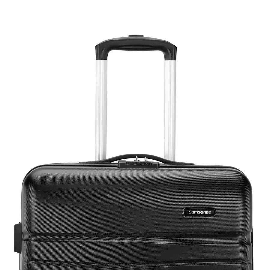 SE Hardside Expandable Luggage with Double Spinner Wheels, Bass Black, Carryon