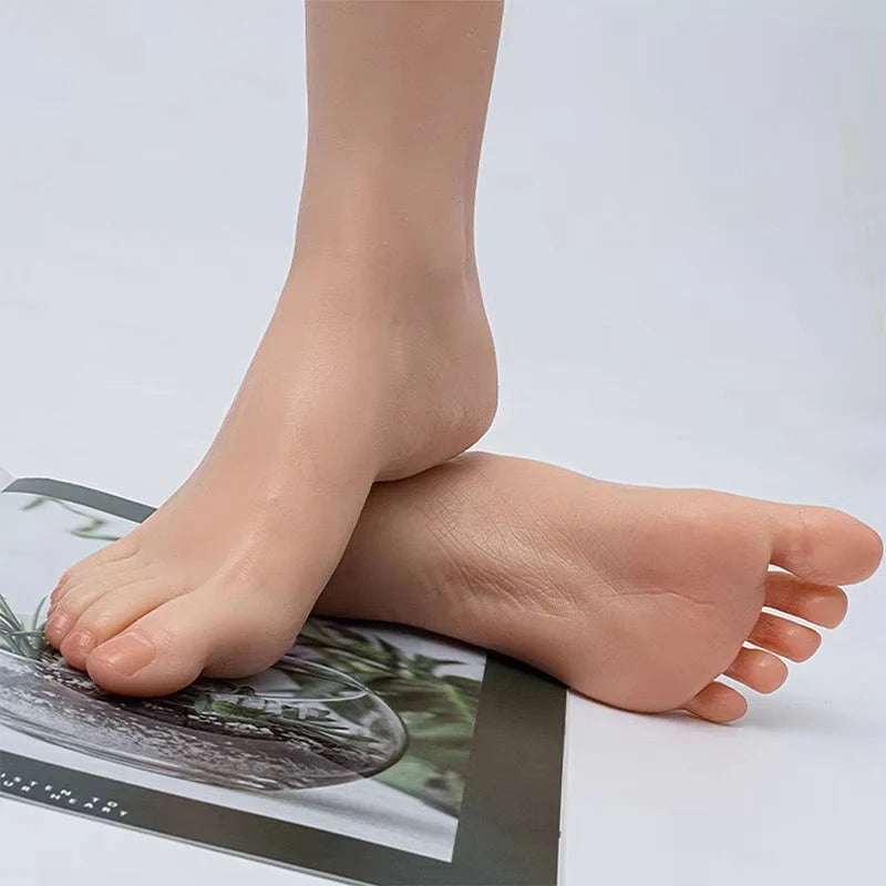 MALETOFE Female Silicone Foot Large Size Model Sock Shoes Jewelry Photograph Display New Design Nail Art Practice