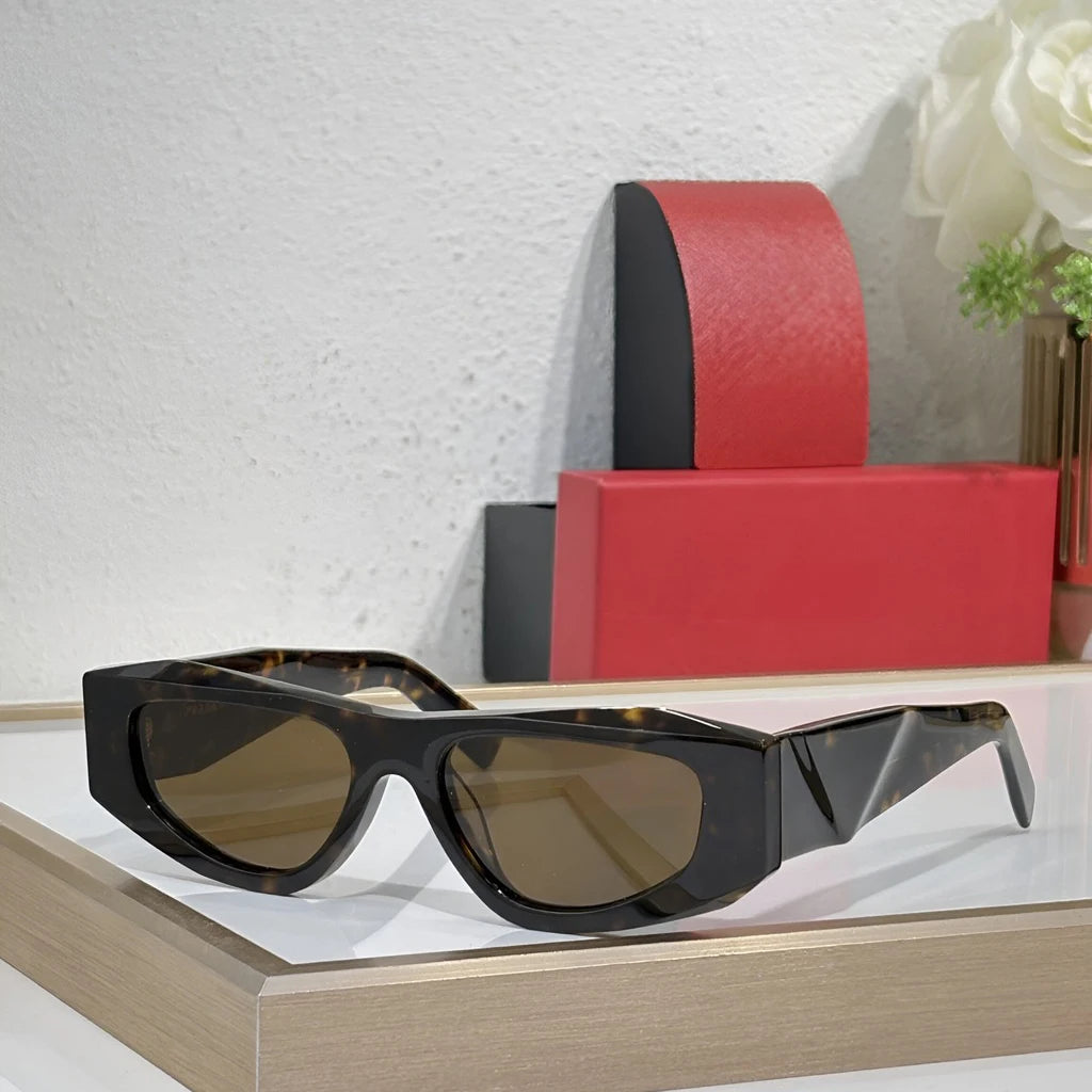 Women's Fashion Square Transparent Sunglasses Trendy Designer Oversized Polarized UV400 Ideal for Summer Driving
