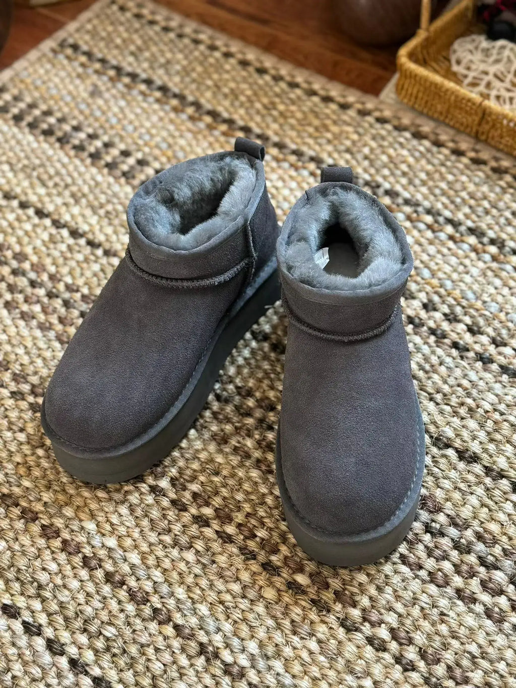 2026 New Winter Women Snow Boots Genuine Leather Wool Fashion Luxury Brand Ankle Boots Warm ‮04-53 SeziS UggS