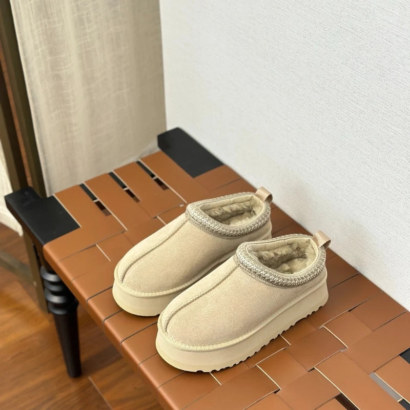 2025 New Women's Fashion Warm Plush Waterproof Snow Boots with Suede Sanding Texture By A Famous Luxury Designer As A Versatile