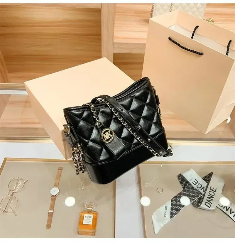Women's Shoulder Bag Leisure Fashion Crossbody Senior Handbag  Earphone Coin Purse Cosmetic Storage Bags
