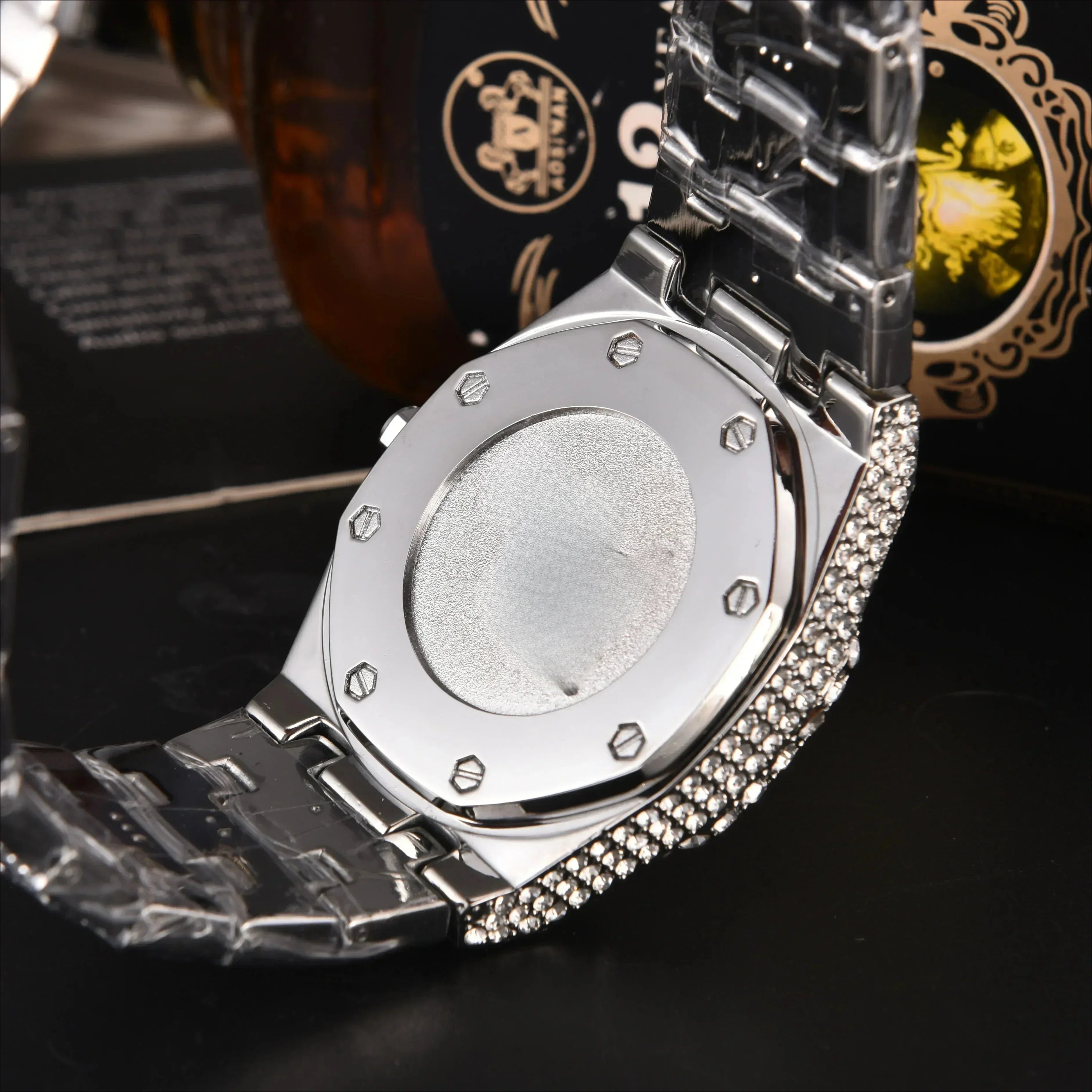 2025 New Full Diamond Timing Precise Famous Luxury Designer Male and Female Universal Watch Fashion Watch