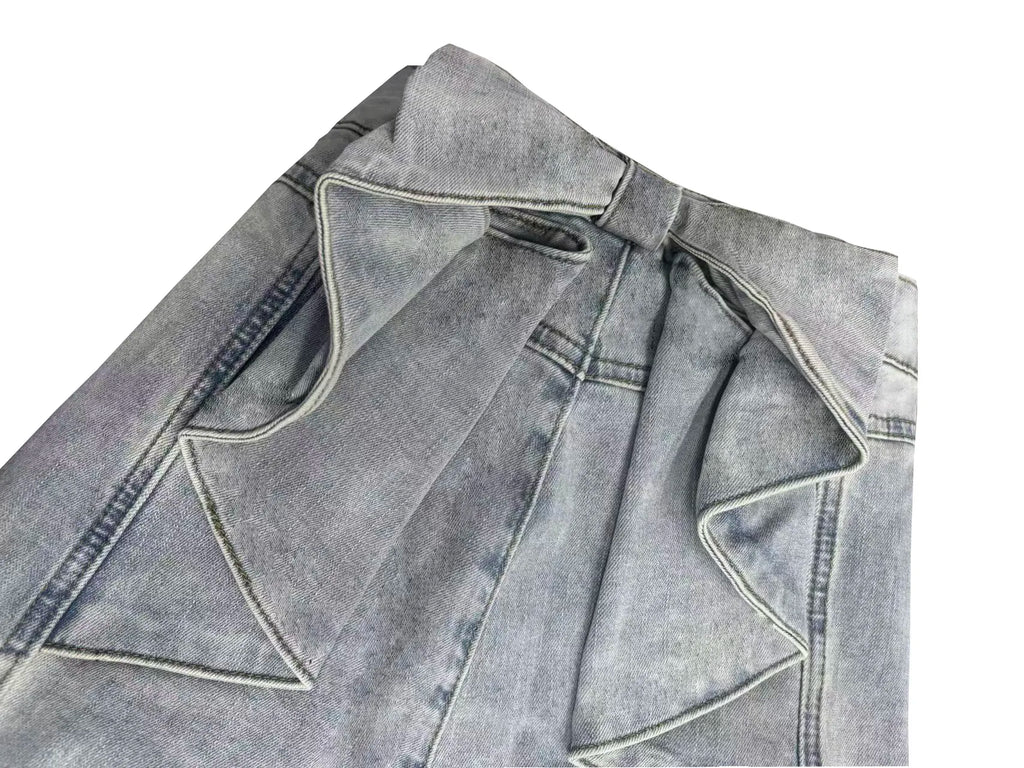 Three-dimensional butterfly jeans with a sense of design, female 2025 summer high waist and slim hip bell bottoms (small)